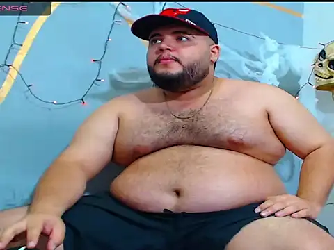 Snapshot of damian_chubby chatting on 10.23.25 damian chubby online show from 10.23.25