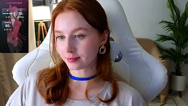 Snapshot of Meow_babe chatting on 01.25.25 Meow babe online show from 01.25.25