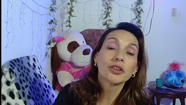 italagomez  online show from 01.07.26