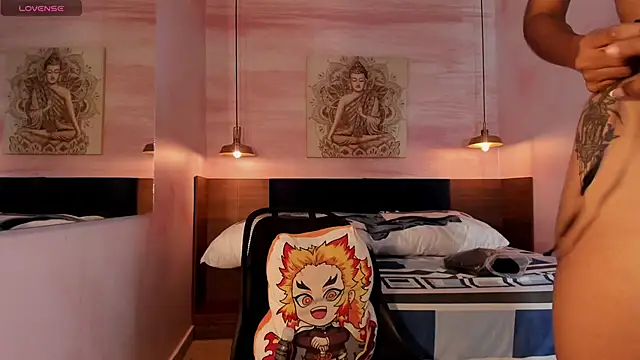 Snapshot of IamNayuta chatting on 01.13.25 IamNayuta online show from 01.13.25