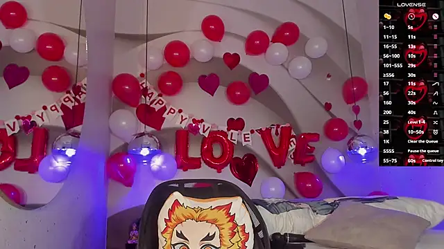 Snapshot of IamNayuta chatting on 02.05.25 IamNayuta online show from 02.05.25