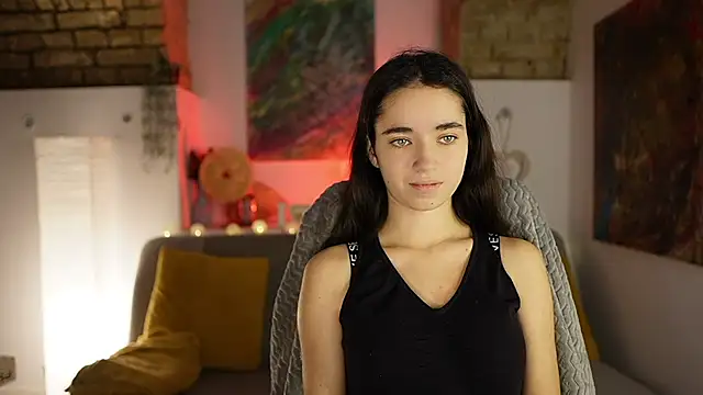 Snapshot of Gia_Paige18 chatting on 12.10.24 Gia Paige18 online show from 12.10.24