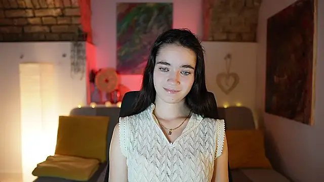 Snapshot of Gia_Paige18 chatting on 12.27.24 Gia Paige18 online show from 12.27.24