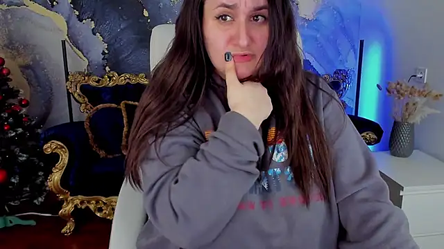 JuicyBeRrys online show from 12.29.24