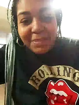 ELLA KELLY online show from 12.26.24