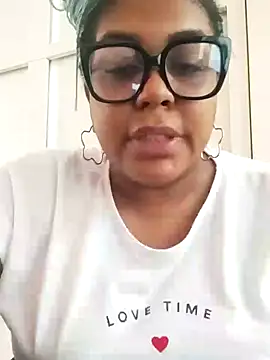 ELLA KELLY online show from 12.27.24