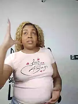 ELLA KELLY online show from 02.02.26