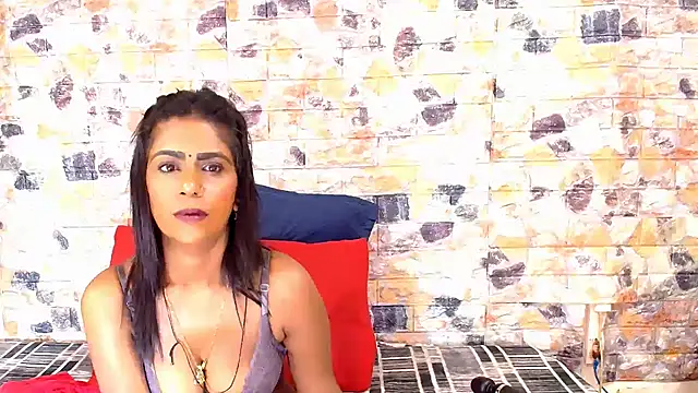 Snapshot of EroticSexyStripper chatting on 03.12.25 EroticSexyStripper online show from 03.12.25