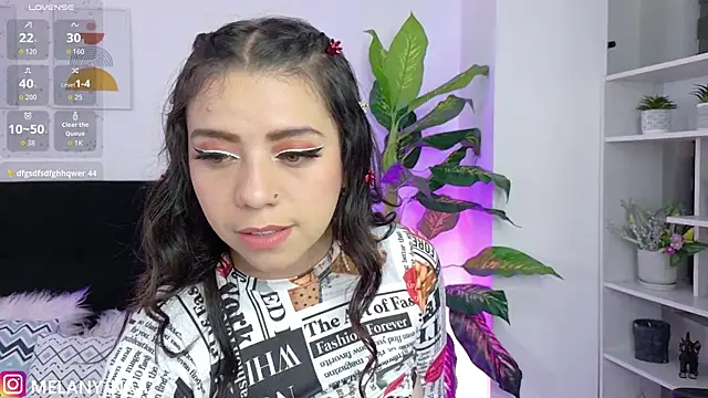 melany naa online show from 10.26.25