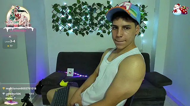 Snapshot of jonathanjoestar_ chatting on 12.20.24 jonathanjoestar online show from 12.20.24