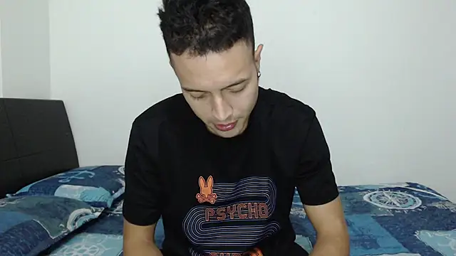 dimitriquiet05 online show from 12.05.24