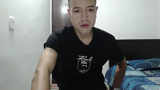 dimitriquiet05 online show from 12.17.24