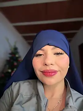 lalilamassu1 online show from 11.29.25