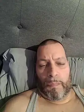 Just2much online show from 03.17.25