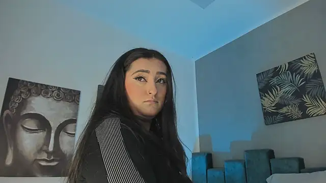 Snapshot of Kathia_Morelli chatting on 05.29.26 Kathia Morelli online show from 05.29.26