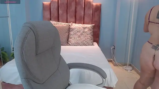 Violetta rainbow online show from 11.20.25