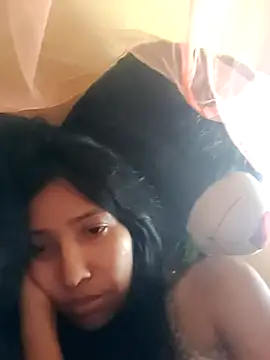 Snapshot of Angel_Anamika chatting on 02.04.25 Angel Anamika online show from 02.04.25