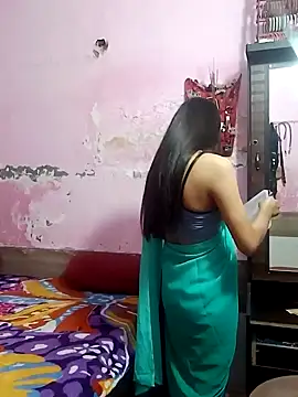 Snapshot of Payal-Love143 chatting on 01.14.25 Payal-Love143 online show from 01.14.25
