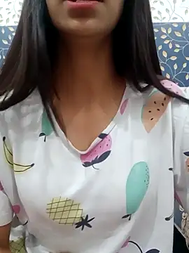 Snapshot of Payal-Love143 chatting on 03.22.25 Payal-Love143 online show from 03.22.25