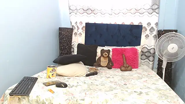 sexybigasss online show from 02.21.25