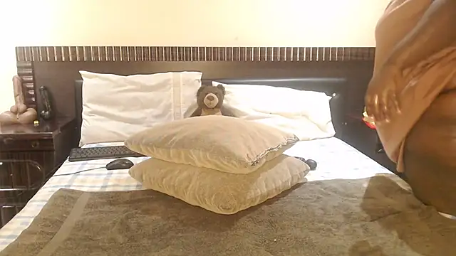 sexybigasss online show from 09.28.25