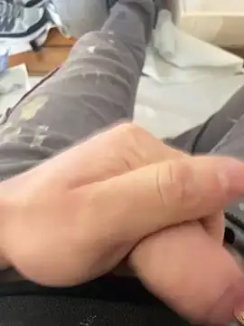 Snapshot of dimitriei chatting on 02.25.26 dimitriei online show from 02.25.26