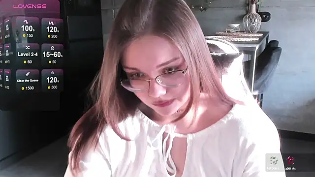 EvaBae online show from 01.21.25