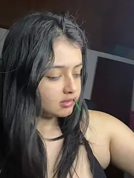Snapshot of Stephania_18 chatting on 02.23.25 Stephania 18 online show from 02.23.25