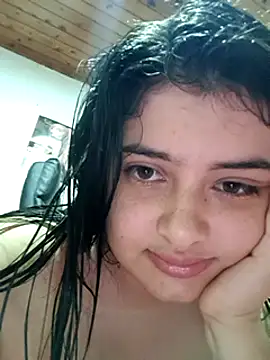 Snapshot of Stephania_18 chatting on 02.26.25 Stephania 18 online show from 02.26.25