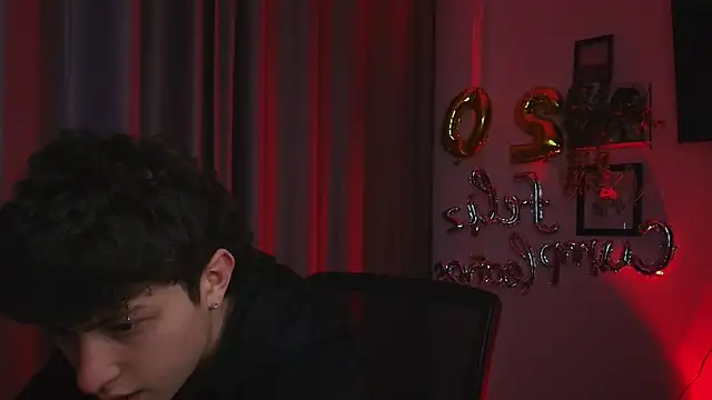 Ares Dickson online show from 09.27.25