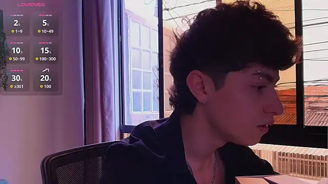 Ares Dickson online show from 10.19.25