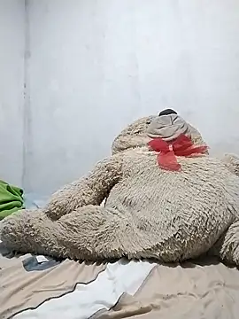 Snapshot of Gutierrez6383 chatting on 09.18.25 Gutierrez6383 online show from 09.18.25