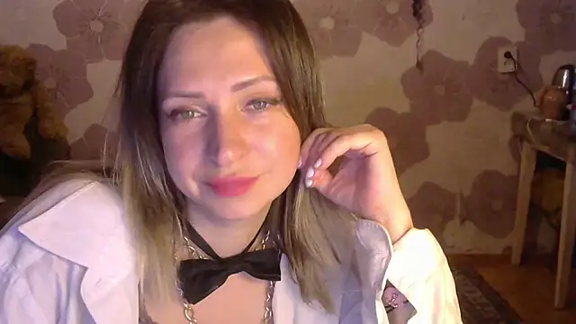 Queen Daenerys online show from 09.13.25