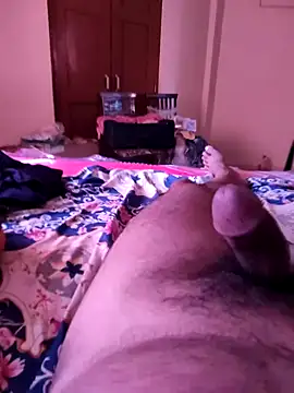 Snapshot of vini1754 chatting on 12.25.24 vini1754 online show from 12.25.24