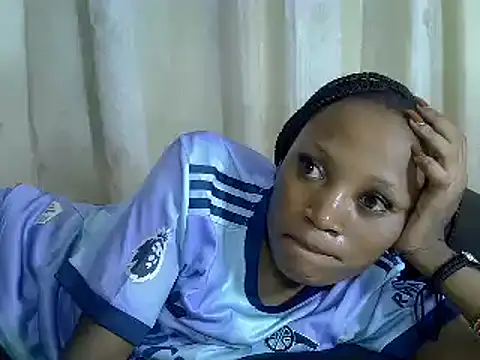 SpicyPetite online show from 02.15.25