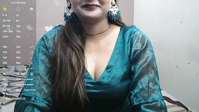 Snapshot of Jass-Karan chatting on 02.20.25 Jass-Karan online show from 02.20.25