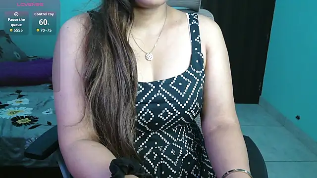 Snapshot of Jass-Karan chatting on 02.05.26 Jass-Karan online show from 02.05.26