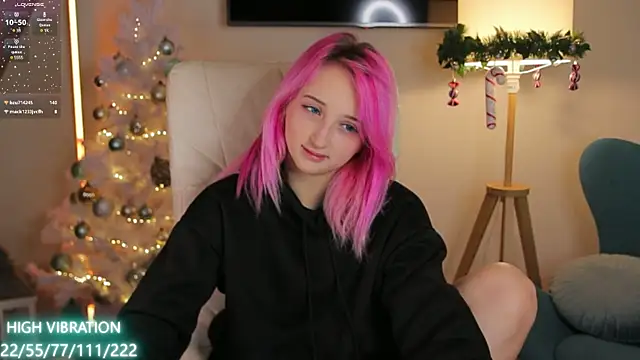 Selena Lily online show from 01.16.25