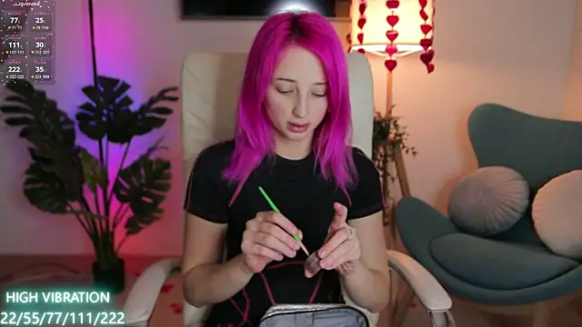 Selena Lily online show from 02.23.25