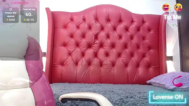 Snapshot of ozuna_sex chatting on 10.27.25 ozuna sex online show from 10.27.25