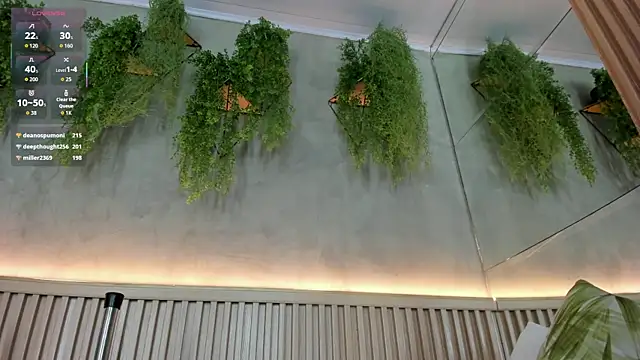 Lana Lann online show from 09.14.25