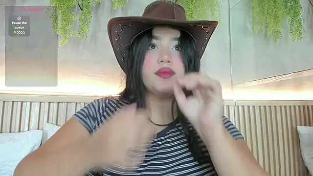 Lana Lann online show from 11.29.25