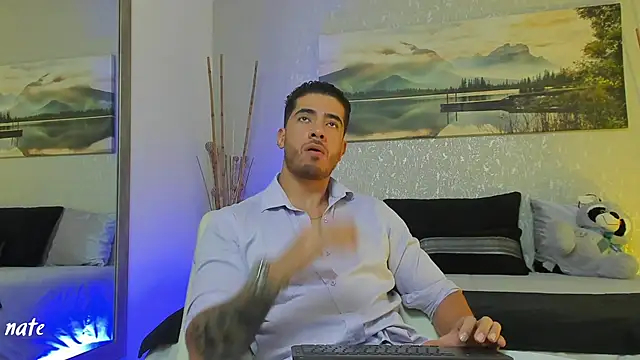 Snapshot of Nate_franco chatting on 01.21.25 Nate franco online show from 01.21.25