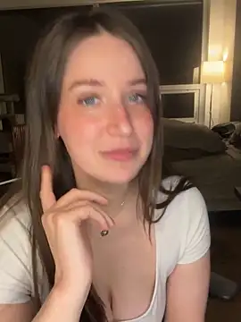 nerdynina online show from 04.21.26