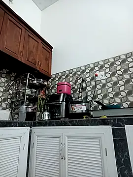    Erin    online show from 10.01.25