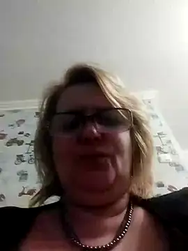 Forest-Lady online show from 02.12.25