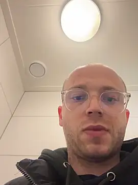 brendonsteamy online show from 05.05.26