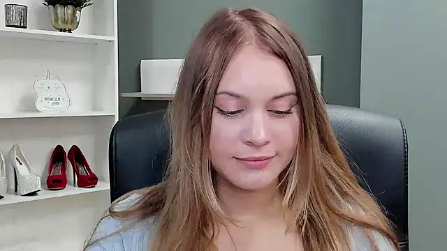 kitty valeria online show from 10.05.25