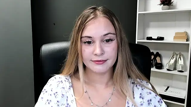 kitty valeria online show from 07.05.26