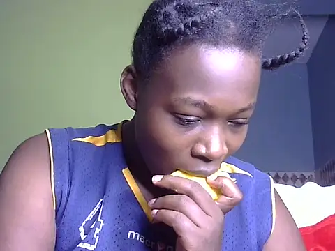 Horny-pretty online show from 02.13.26